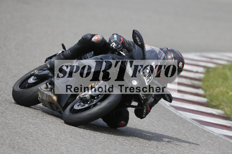 /10 20.04.2026  Pluess Moto Sport ADR/Freies Fahren/38